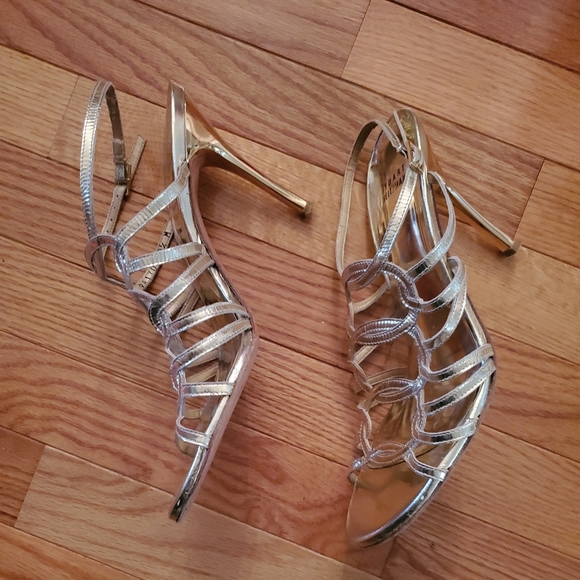 Stuart Weitzman Heels - Picture 10 of 11